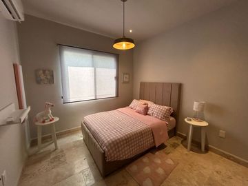 CONJUNTO DE 6 CASAS EN VENTA COL. AMPLIACION UNIDAD NACIONAL CIUDAD MADERO