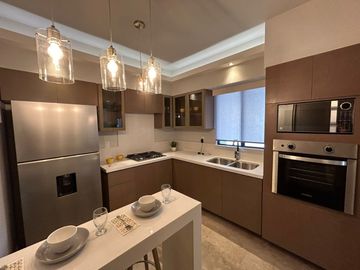 CONJUNTO DE 6 CASAS EN VENTA COL. AMPLIACION UNIDAD NACIONAL CIUDAD MADERO
