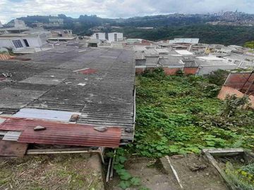 CASA LOTE EN VENTA EN VILLAMARIA