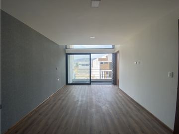 CASA EN VENTA LOMAS DE ANGELÓPOLIS PARQUE TLAXCALA