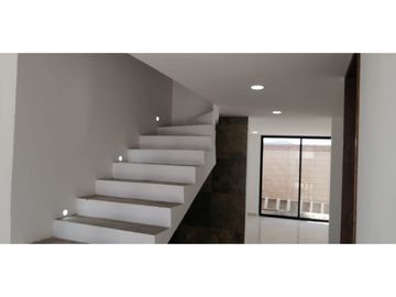 Casa En Venta Parque Habana Lomas De Angelopólis