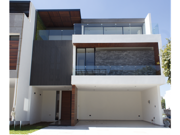 Casa En Venta Parque Zacatecas Lomas De Angelopolis
