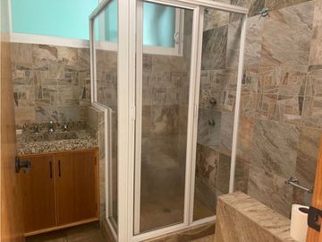 Departamento Seminuevo en VENTA a solo 5 min de Galerías