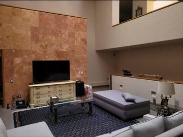 Casa en venta en Lomas de Valle Escondido