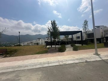 CASA VENTA jaras los cristales CARRETERA NACIONAL MONTERREY