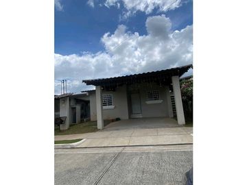 VENDO CASA EN ARRAIJAN JUAN DEMOTENES ECOGRADENS 3R