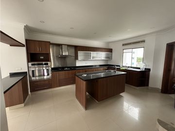 VENTA O ARRIENDO DE  APARTAMENTO EN EL RECREO DE MONTERA