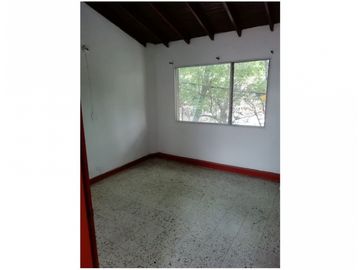 Apartamento en Venta, Santa Lucía en la Comuna 12 de Medellín