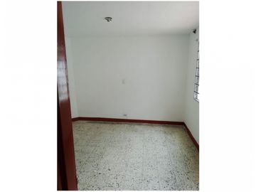 Apartamento en Venta, Santa Lucía en la Comuna 12 de Medellín