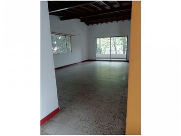 Apartamento en Venta, Santa Lucía en la Comuna 12 de Medellín