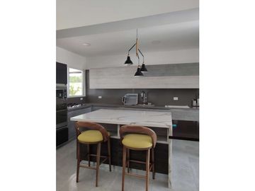 SE VENDE CASA CAMPESTRE EN CONJUNTO CERRADO EN CERRITOS