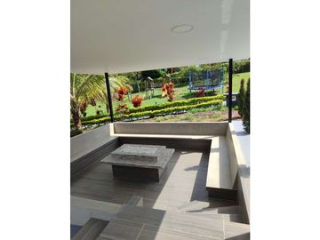 SE VENDE CASA CAMPESTRE EN CONJUNTO CERRADO EN CERRITOS