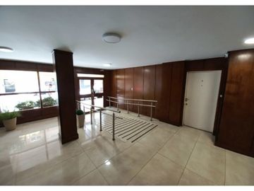 Departamento 3 ambientes con dependencia. U$S 85.000.-