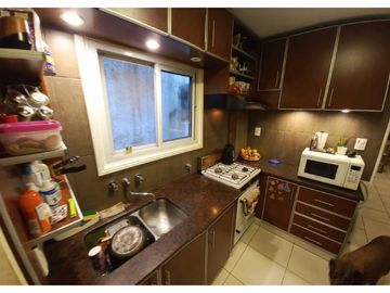 Departamento 3 ambientes con dependencia. U$S 85.000.-