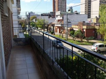 Casa PH en venta en Wilde