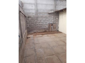 SE VENDE LINDA Y AMPLIA CASA UBICADA EN LAS AMERICAS, VILLA ALEMANA