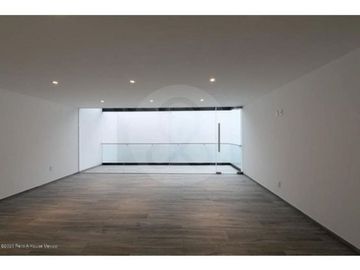 Casa en condominio en venta en Bosque Real