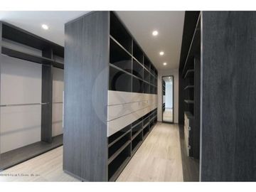 Casa en condominio en venta en Bosque Real
