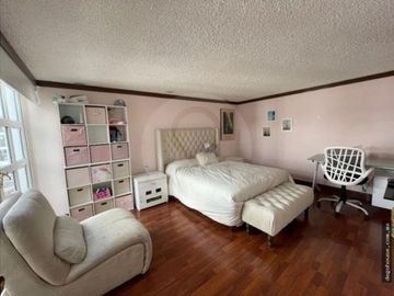 Casa en venta en Lomas de Tecamachalco