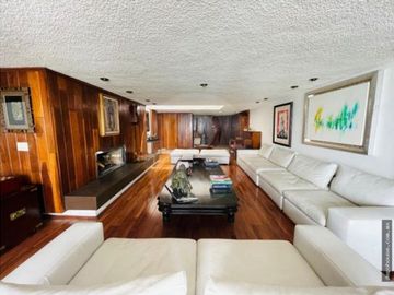 Casa en venta en Lomas de Tecamachalco
