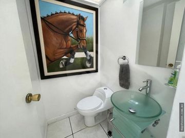Casa en venta en Lomas de Tecamachalco