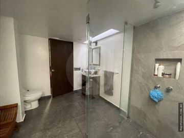 Casa en venta en Lomas de Tecamachalco