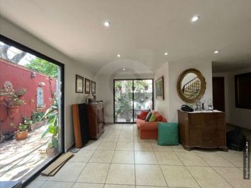 Casa en venta en Barrio Santa Catarina