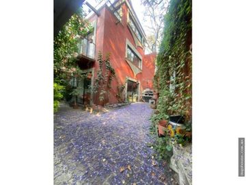 Casa en venta en Barrio Santa Catarina