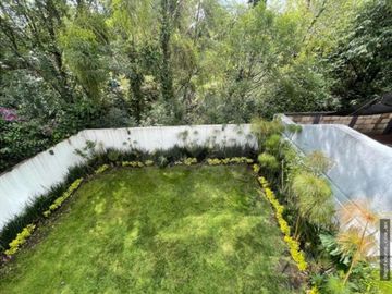 Casa en venta en Lomas Quebradas