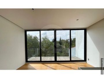 Casa en venta en Lomas Quebradas