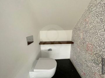 Casa en venta en Lomas Quebradas