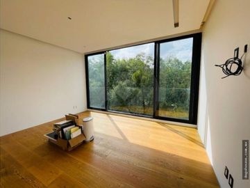 Casa en venta en Lomas Quebradas
