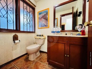 Casa en venta en Jardines en la Montaña