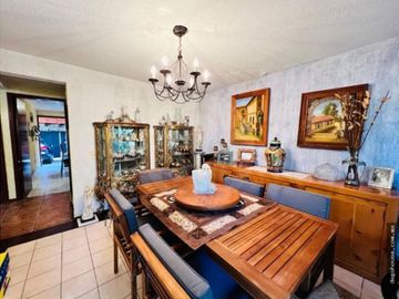 Casa en venta en Jardines en la Montaña
