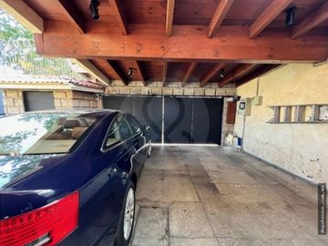 Casa en venta en Jardines en la Montaña
