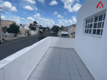 Casa en Venta - Colonia la Florida