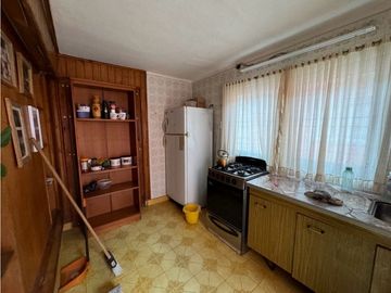 Vendo Locales y Departamentos en 1° de Mayo, Entre Ríos.