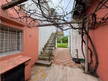 Vendo Locales y Departamentos en 1° de Mayo, Entre Ríos.