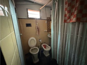 Vendo Locales y Departamentos en 1° de Mayo, Entre Ríos.