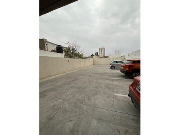 San Martín 679 -venta cochera-