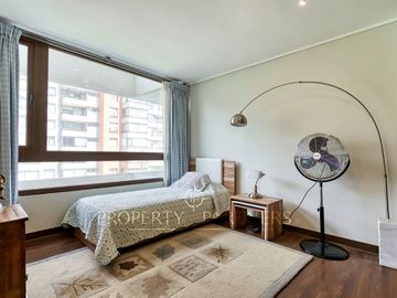 Excelente departamento, sector Villa María y Verbo Divino