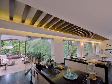 Casa Moderna de Lujo en Las Cañadas en Venta