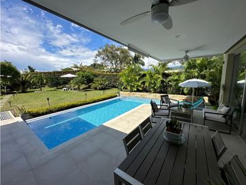 CASA DE CAMPO EN VENTA UBICADA EN EL SECTOR DE LA TEBAIDA, QUINDIO