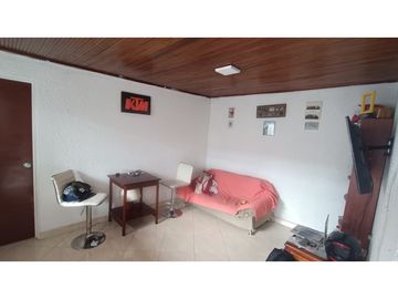 GANGA DE CASA EN VENTA, BARRIO DELICIAS, PRECIO NEGOCIABLE