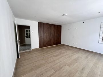 EXCELENTE CASA EN VENTA EN VILLA SANTOS