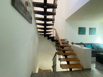 Venta de Casa en Colinas de Chapultepec