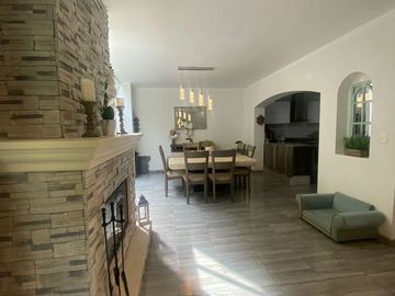 Venta de Casa en Colinas de Chapultepec