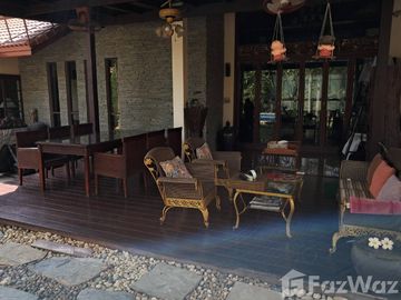 9 Bedroom Villa for sale in Nong Ngu Lueam, Nakhon Pathom