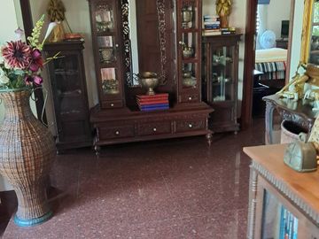 9 Bedroom Villa for sale in Nong Ngu Lueam, Nakhon Pathom