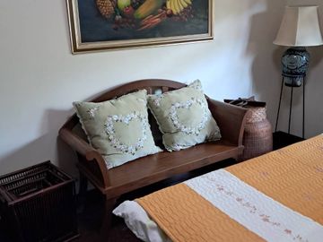 9 Bedroom Villa for sale in Nong Ngu Lueam, Nakhon Pathom